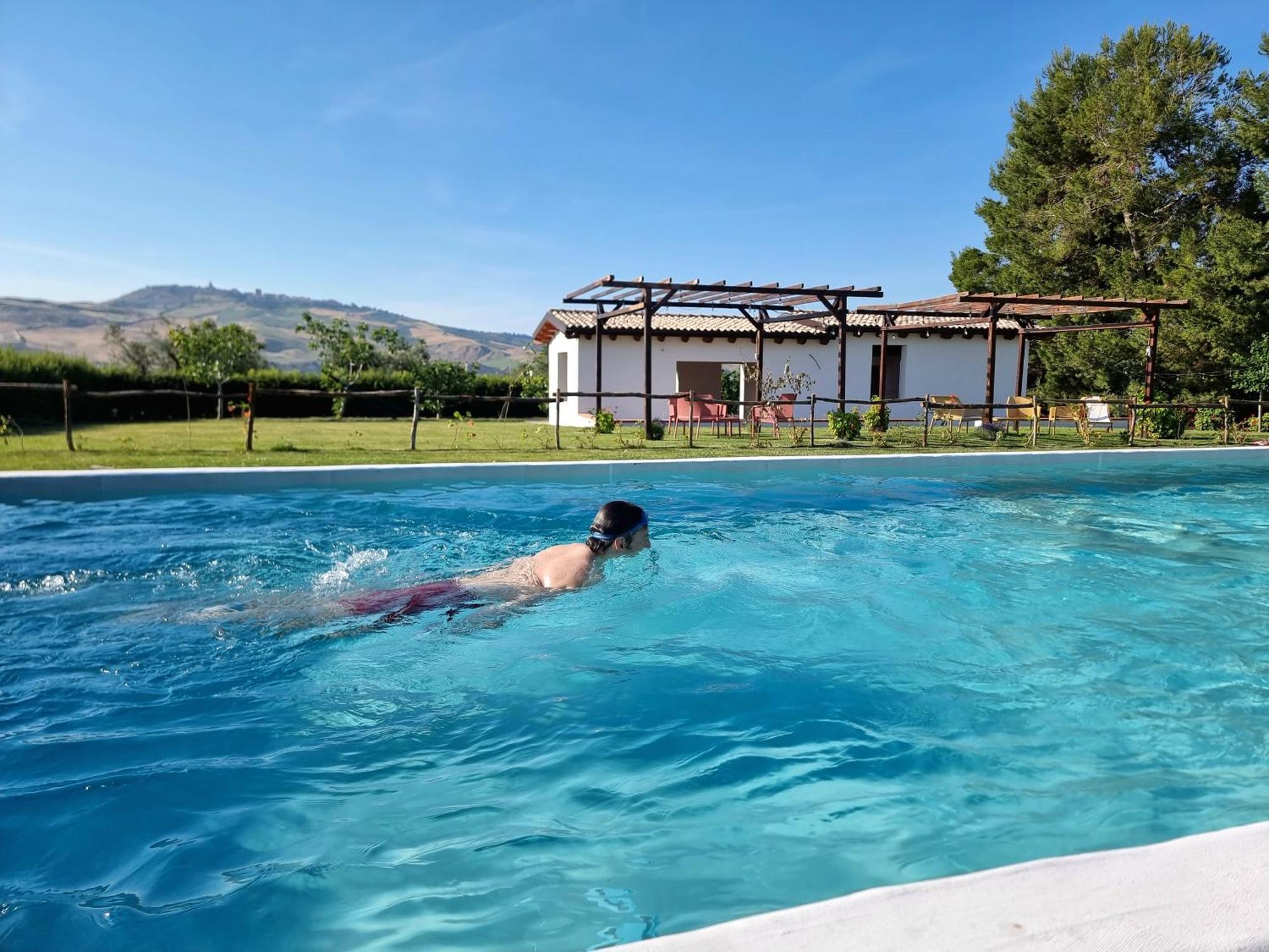 Agriturismo Essentia Dimora Rurale Larino エクステリア 写真